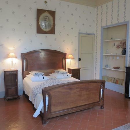 Bed and Breakfast Le Domaine De Fraissinet Ouveillan Exteriér fotografie